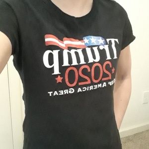 Trump 2020 black t-shirt w/ no tags